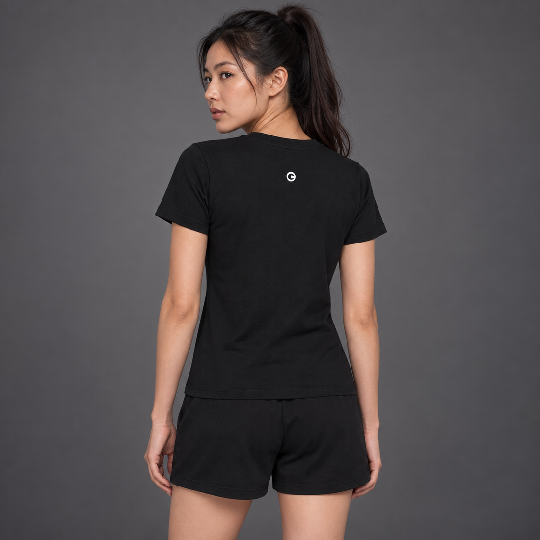 Essential Standard Shoulder T-Shirt